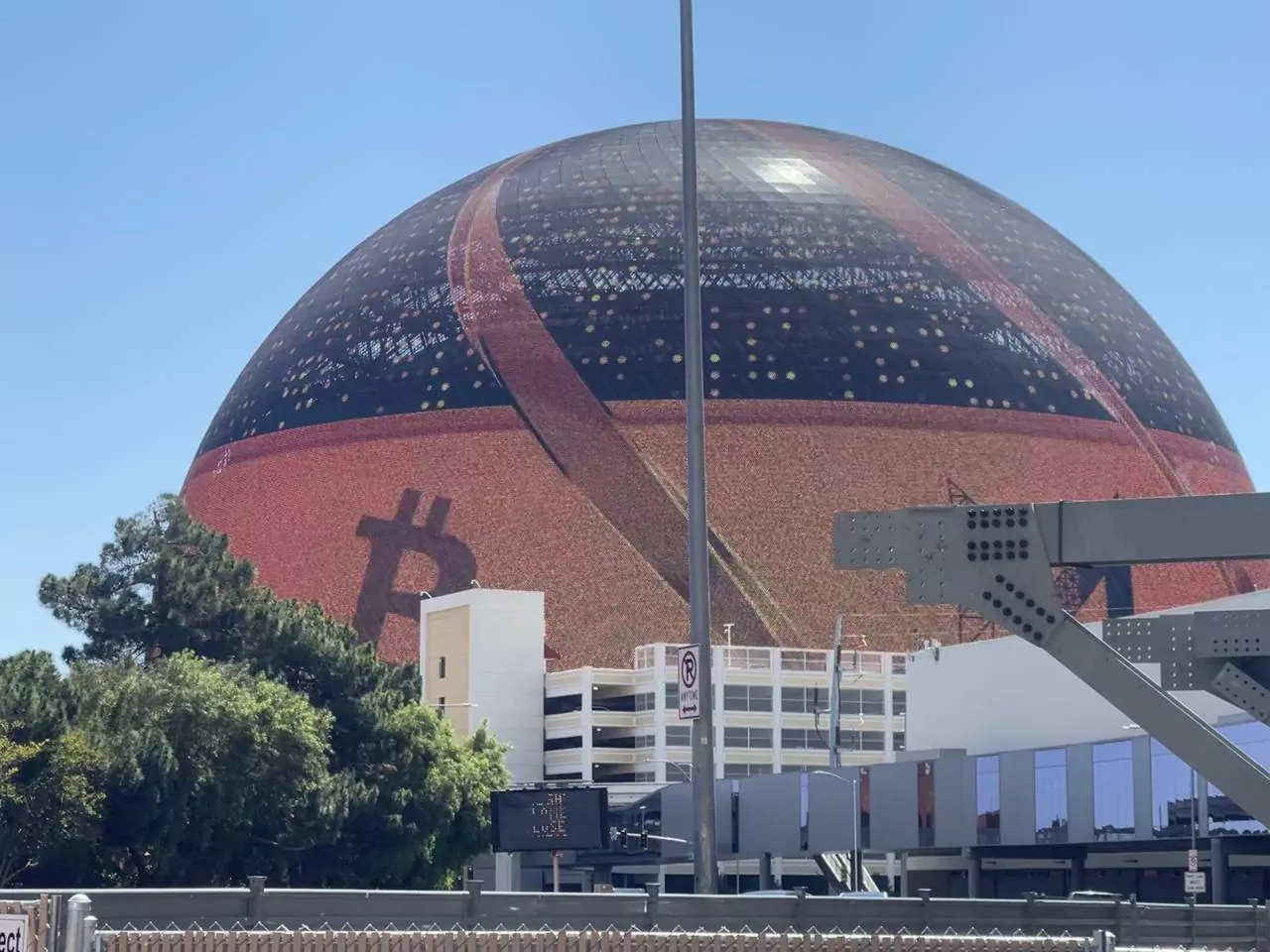 Even the Sphere wore Bitcoin